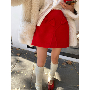 A字包臀裙小个子毛呢半裙 秋冬款 落落狷介 红色半身裙女2024新款