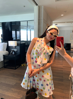 落落狷介 今年流行的漂亮裙子波点宽松无袖苎麻连衣裙2026年新款