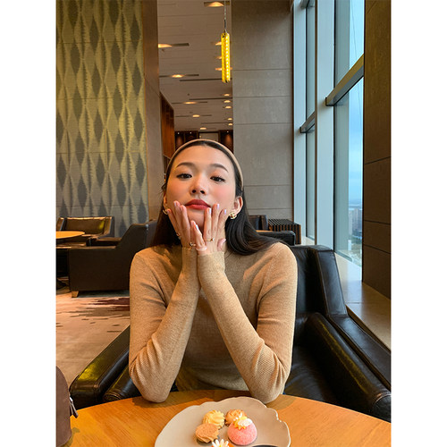 落落狷介小个子显瘦打底衫女