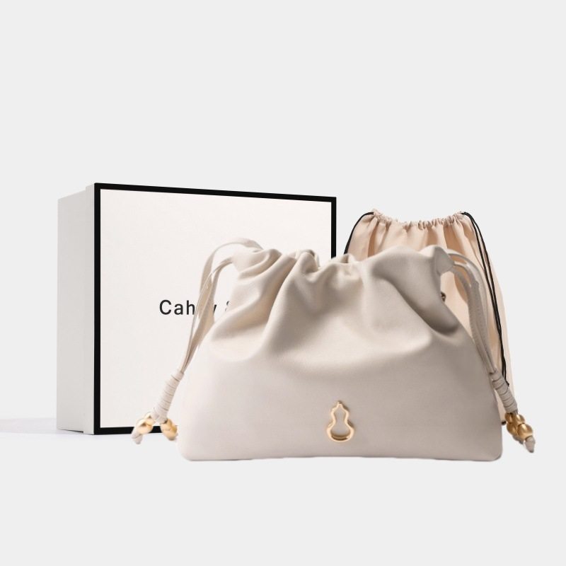 如愿云朵包小号牛皮腋下单肩包女2025新款高级感通勤垃圾袋斜挎包,箱包皮具/热销女包/男包,腋下包,淘宝优惠券,粉丝福利购,淘宝优惠卷