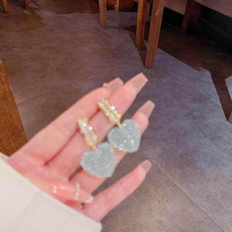 S925银针小清新可爱糖果色爱心耳环精致锆石超闪轻奢小众耳钉耳饰