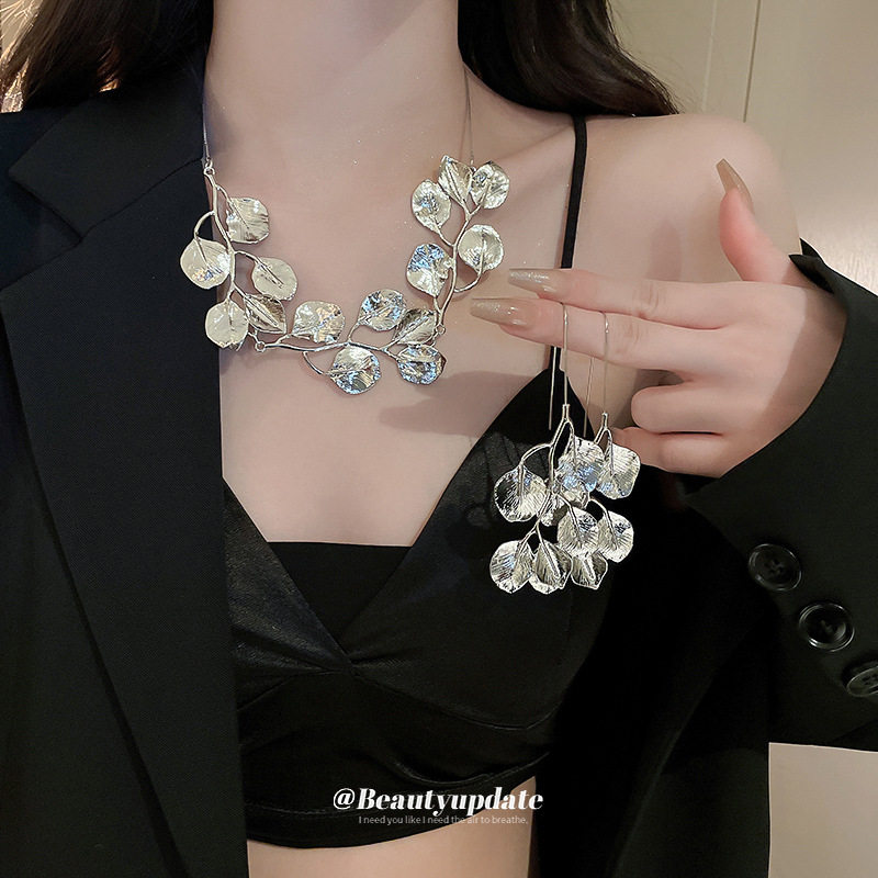 闪耀欧美金属树叶项链耳环套装时尚夸张个性锁骨链小众轻奢高级感