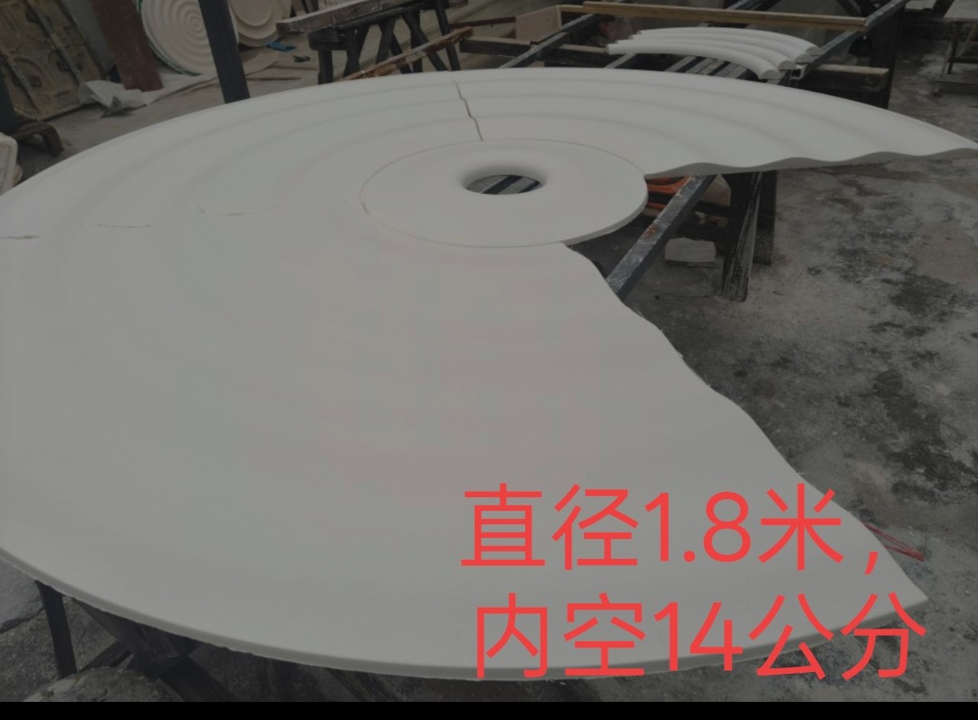 石膏灯盘圆形灯盘石膏拼花石膏灯盘