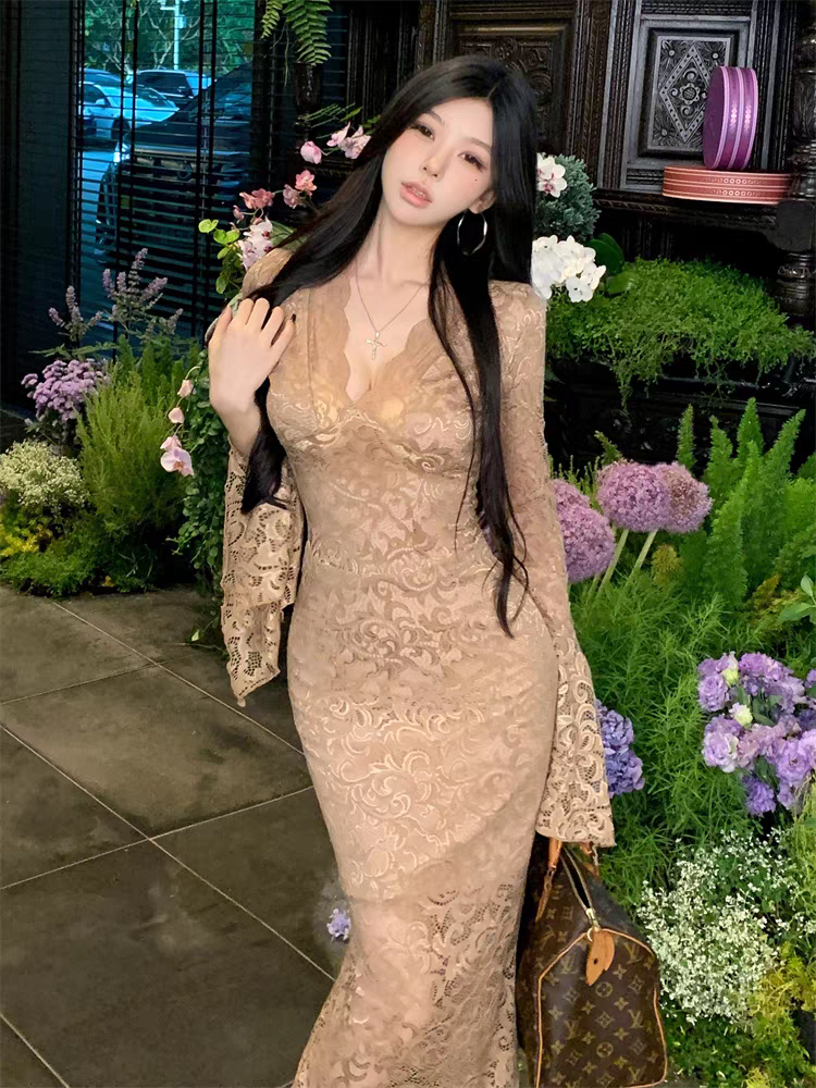 SX性感睫毛蕾丝修身弹力长袖连衣裙深V紧身纯欲名媛包臀长裙
