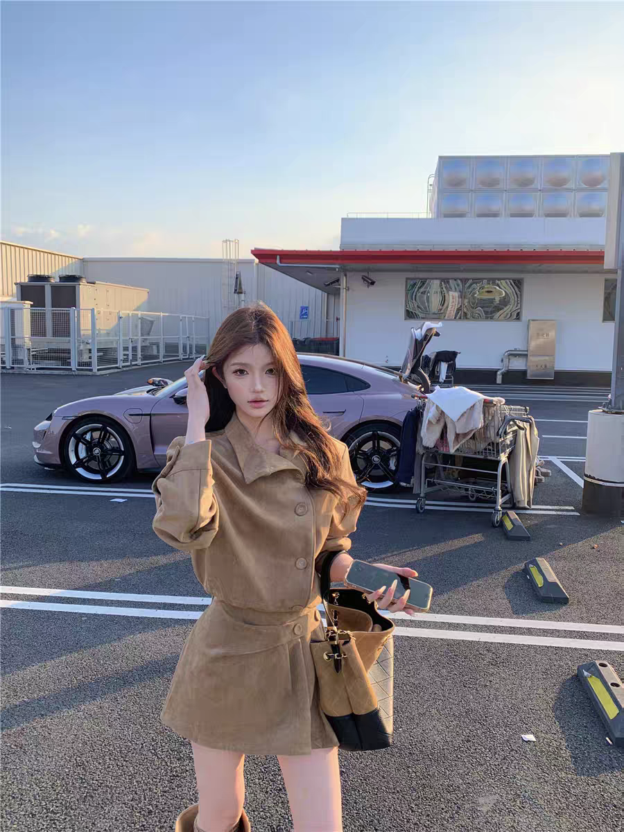 韩版复古气质麂皮连衣裙女秋季长袖卡其色裙子设计感小众时髦短裙,女装/女士精品,连衣裙,淘宝优惠券,粉丝福利购,淘宝优惠卷