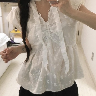 韩国chic夏日 微透 飘带 抽褶 花边拼接 绣花 短袖衬衫