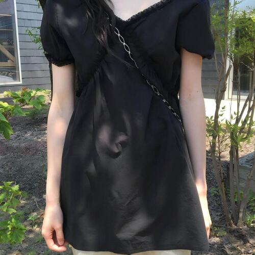 已出货 韩国ins 鬼马系少女月渐热 蕾丝蛋糕衬衫不得不爱它