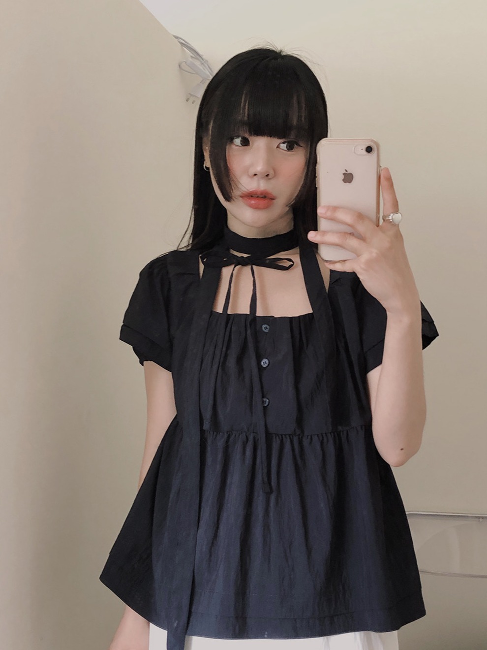 初始定制韩国ins 夏日气质方领衬衣女短袖飘带挂脖单排扣短袖衬衫