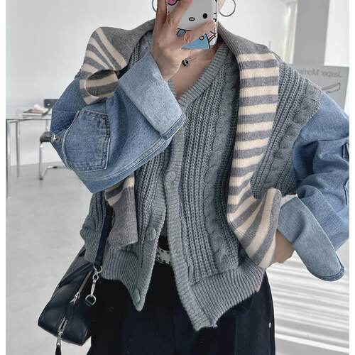 有货 撞色牛仔拼接毛衣外套