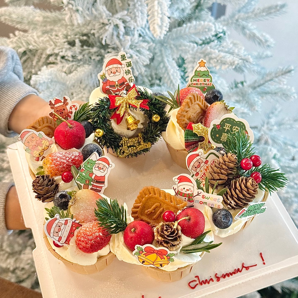 圣诞节蛋糕装饰圣诞树花环草圈叶子圣诞老人雪人纸杯蛋糕装饰摆件