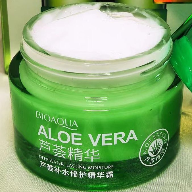 芦荟精华霜保湿抗皱紧致