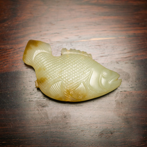 保真收藏元代和田白玉鳜鱼型玉佩
