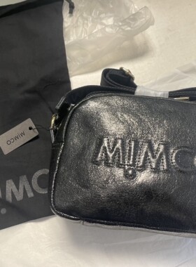 跨境电商速卖通虾皮货源网红热销字母绣花爆裂纹斜跨小包