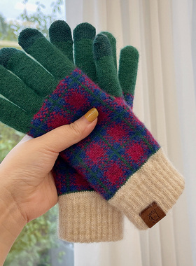 日系撞色格子触屏保暖手套女秋冬季新款针织加绒开车骑行森女学生