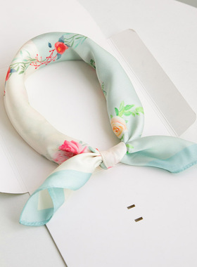 原创春秋款撞色浅绿色小方巾植物花环韩版丝巾秋时尚围巾女礼盒装