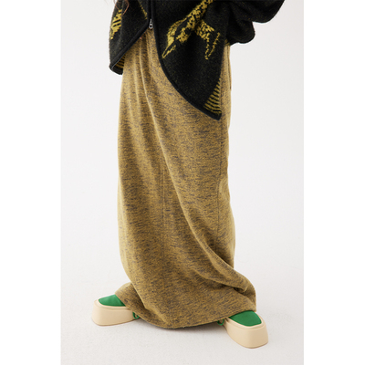 CONP耐看鹅黄羊毛长裙