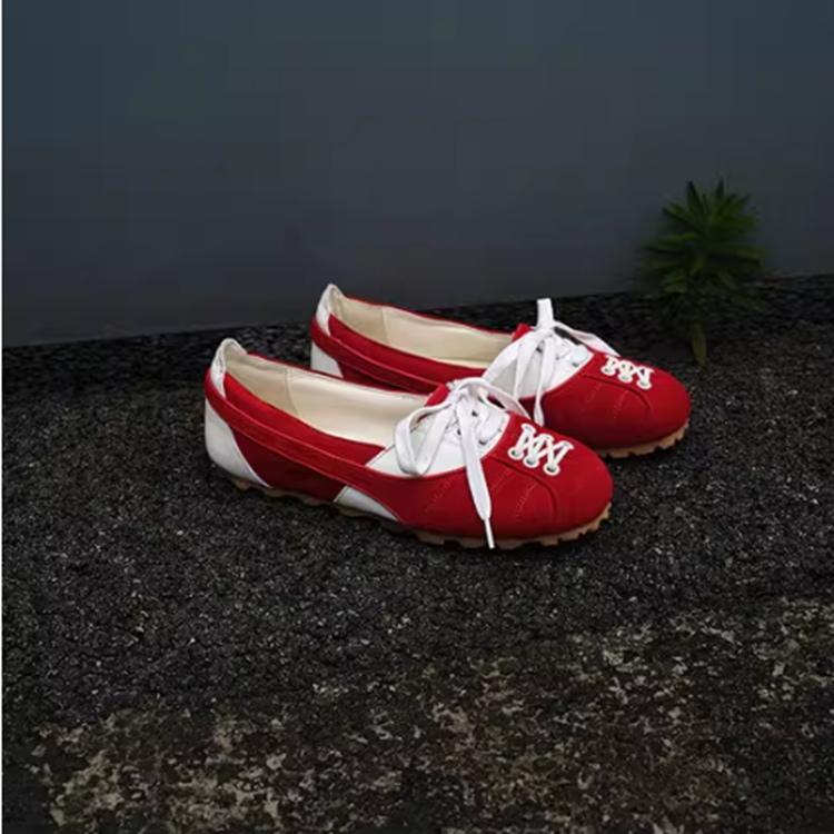 圆头平底浅口时尚芭蕾舞鞋女系带拼色软底休闲单鞋2026春夏新款,女鞋,时尚芭蕾鞋,淘宝优惠券,粉丝福利购,淘宝优惠卷