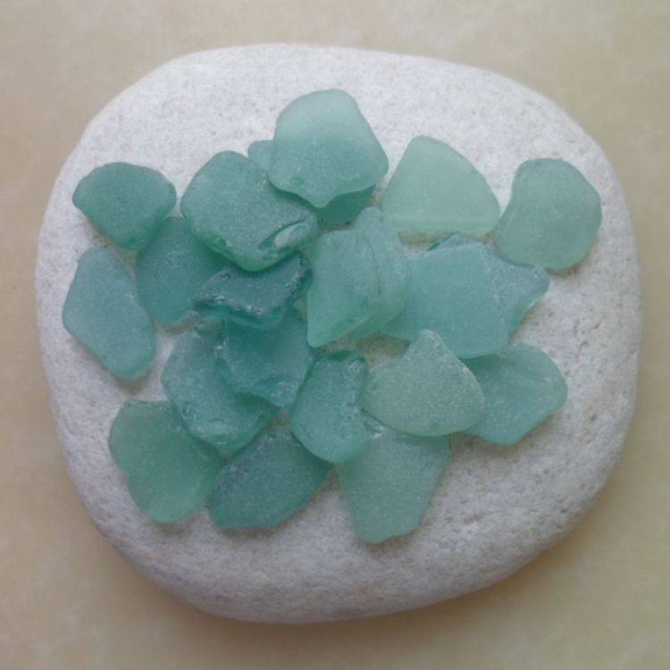 海玻璃蓝色原石厘米天然饰品手工