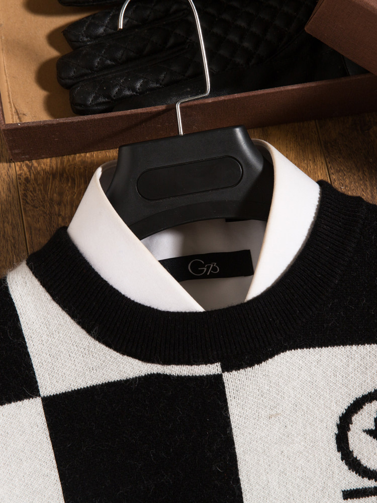 두꺼운 둥근 목을 가진 남성용 겨울 유행 자카드 따뜻한 스웨터 프리미엄 순수 캐시미어 스웨터 남성용 흑백 격자 무늬 스웨터