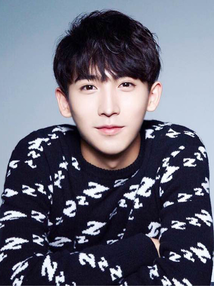 연예인들의 겨울 남자 동자 자카드 스웨터 따뜻하고 패셔너블한 유스 니트 스웨터 남자 캐시미어 스웨터 도톰한 라운드넥