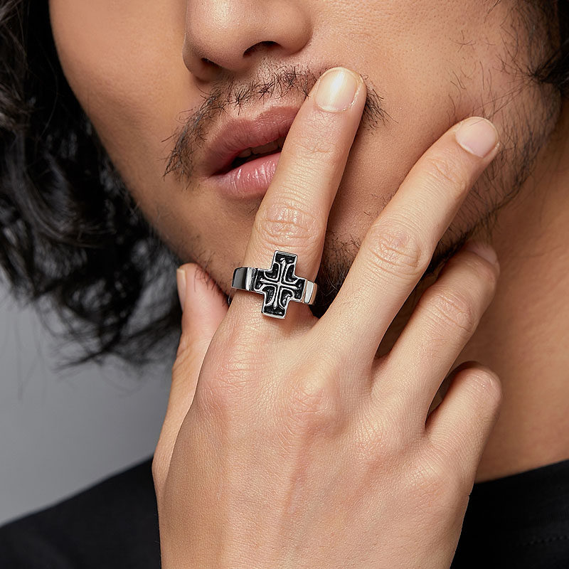 天果时尚不褪色钛钢欧美戒指男学生霸气十字架指环复古配饰潮戒子