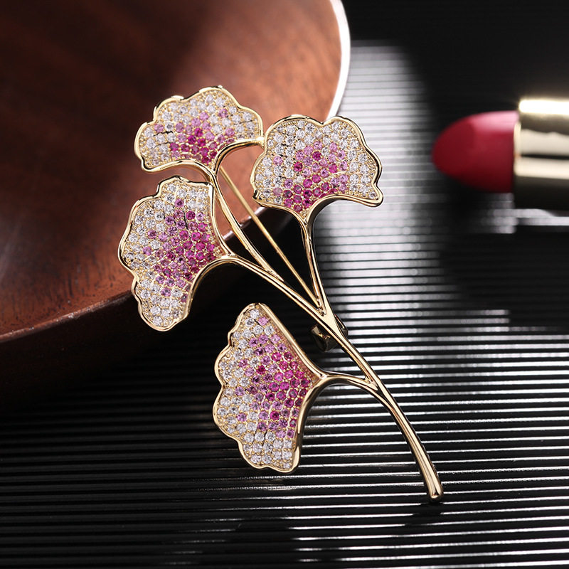 秋冬新款银杏叶胸针女气质大衣别针开衫外套配饰个性扇形树叶胸花