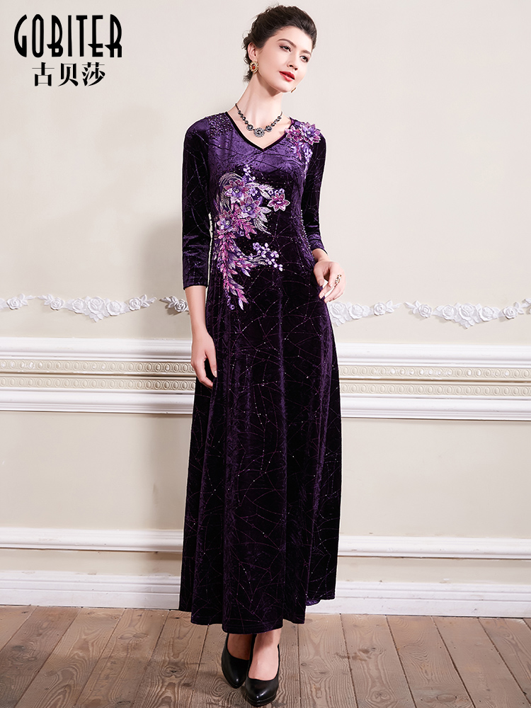 古贝莎喜庆风端庄大气结婚礼服