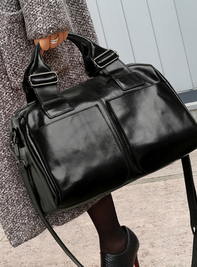 时尚包包女2025新款春夏款女士单肩手提枕头包女斜挎包大容量软皮