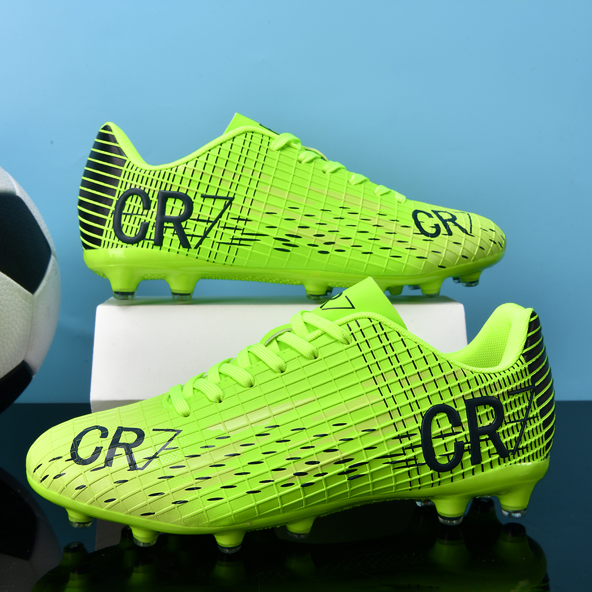 C罗CR7新品足球鞋成人AG长钉男女