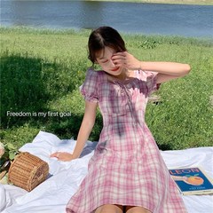 Skirt fairy super Sen Department 2021 new junior high school girls summer dress Bubble Sleeve Plaid Dress