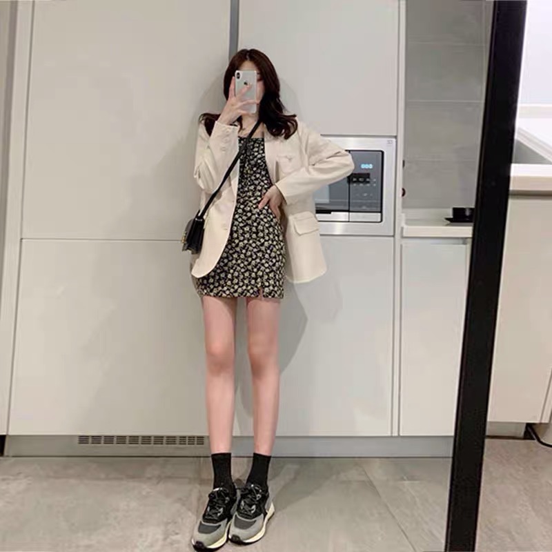 Two piece set of Korean new gentle Suit Jacket Women's collar floral skirt retro Hepburn dress suit