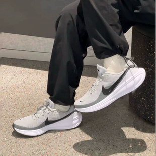 耐克Nike REVOLUTION 8舒适防滑耐磨低帮休闲跑步鞋HJ9198-002