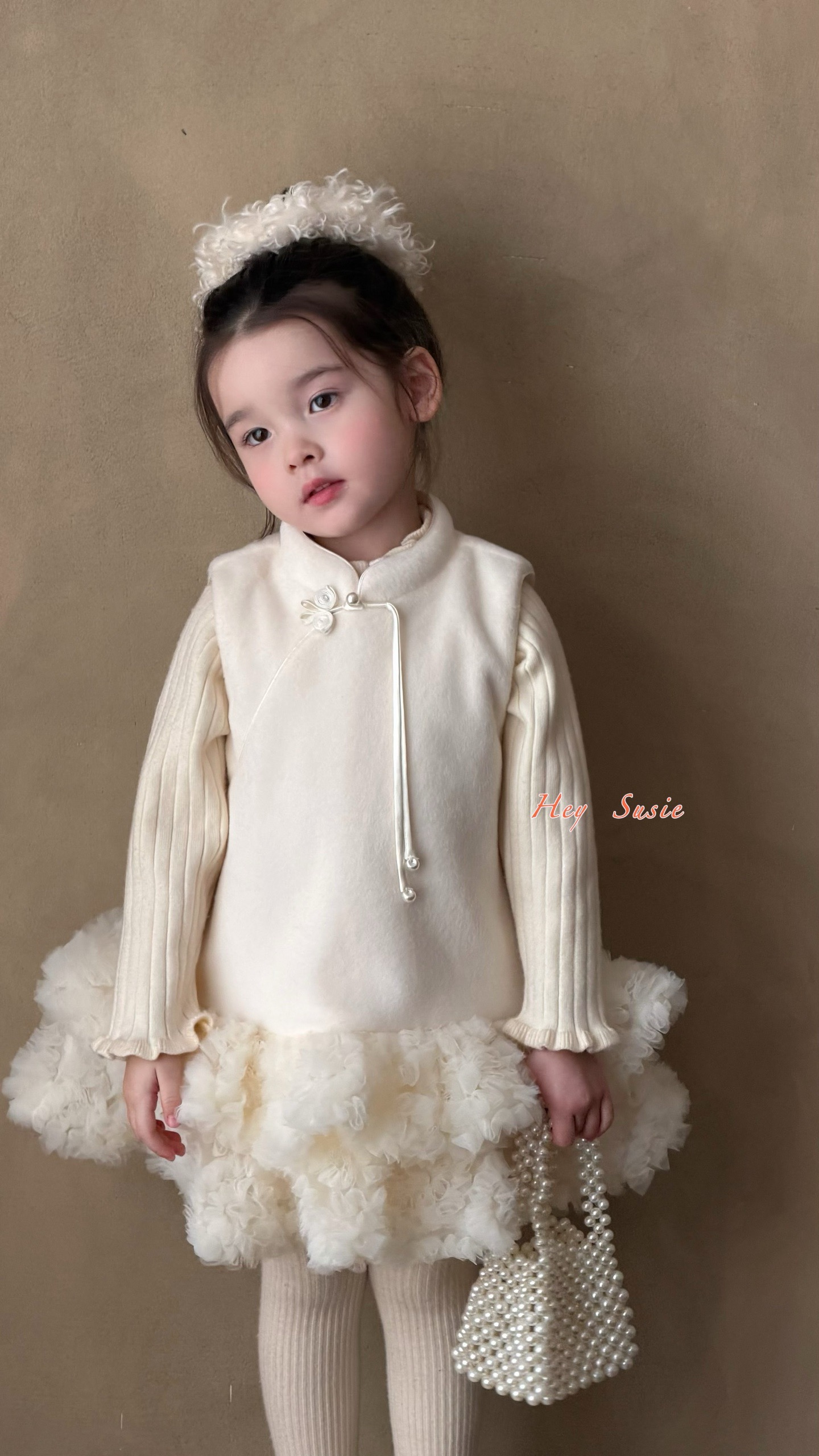 苏西2025秋冬新款女童新中式中国风盘扣背心裙女宝洋气旗袍蓬蓬裙