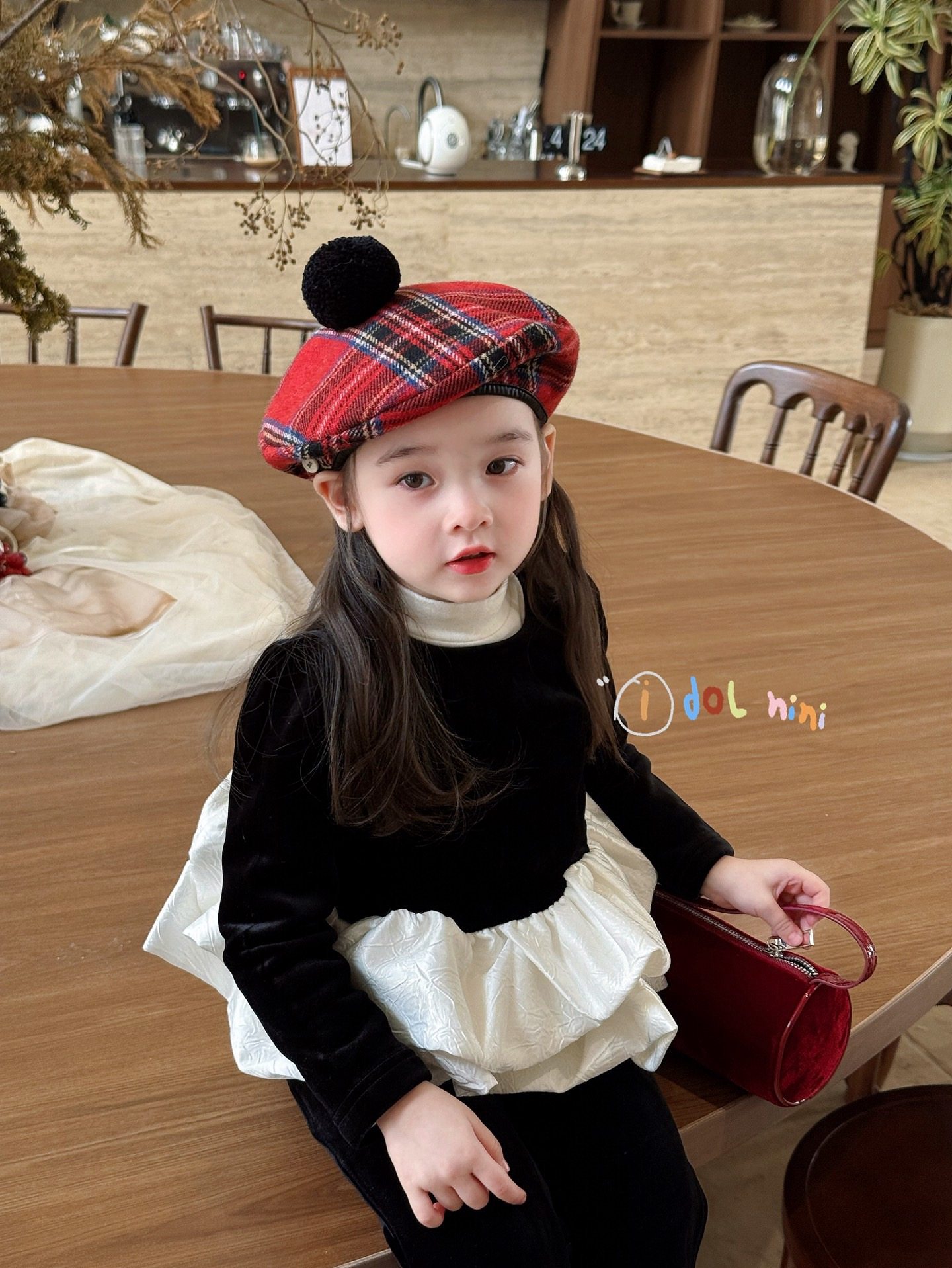 Idol小香风贵气穿搭套装女童新款秋宝宝拼接花边黑色长袖上衣裤子