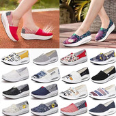 布鞋 咪呢咔韩版 摇摇鞋 女坡跟一脚蹬懒人单鞋 秋厚底帆布鞋 松糕女鞋