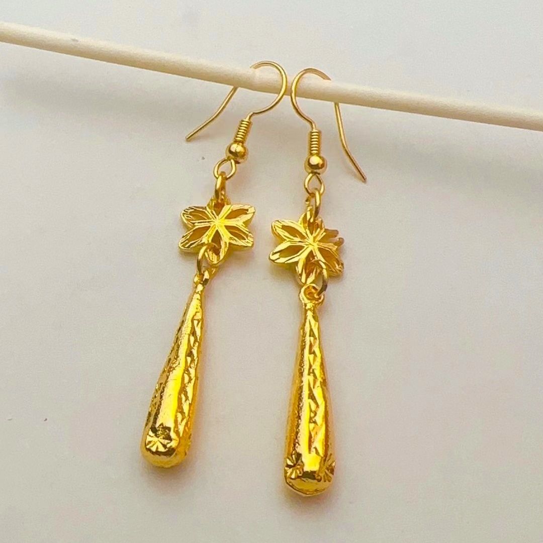 水仙花耳钩2025新款耳环精致百搭