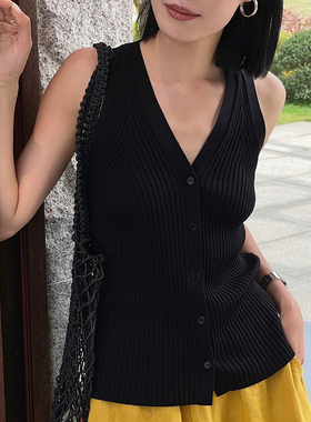 PURITY YH小众简约黑色复古显瘦V领开衫马甲高级感修身无袖背心女