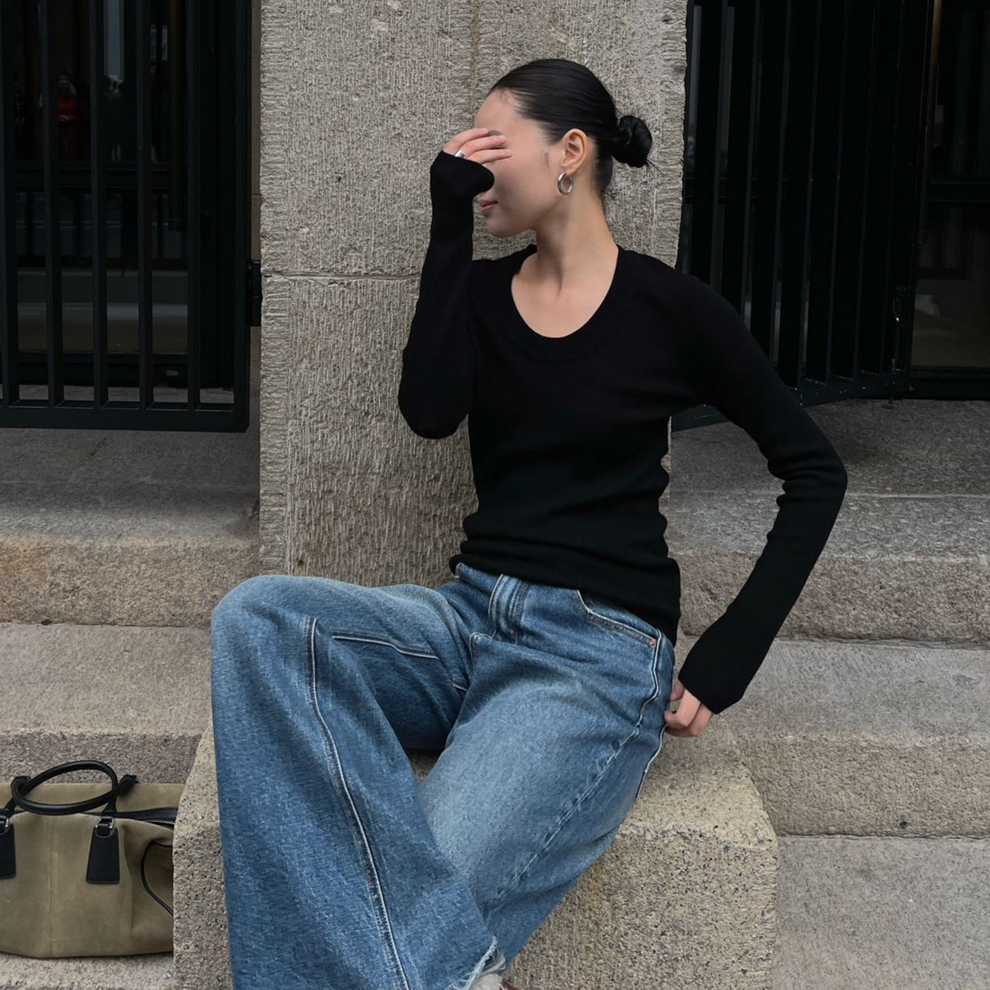 PURITYYH亲肤长袖黑色羊毛针织衫女冬时尚修身显瘦打底衫外穿上衣