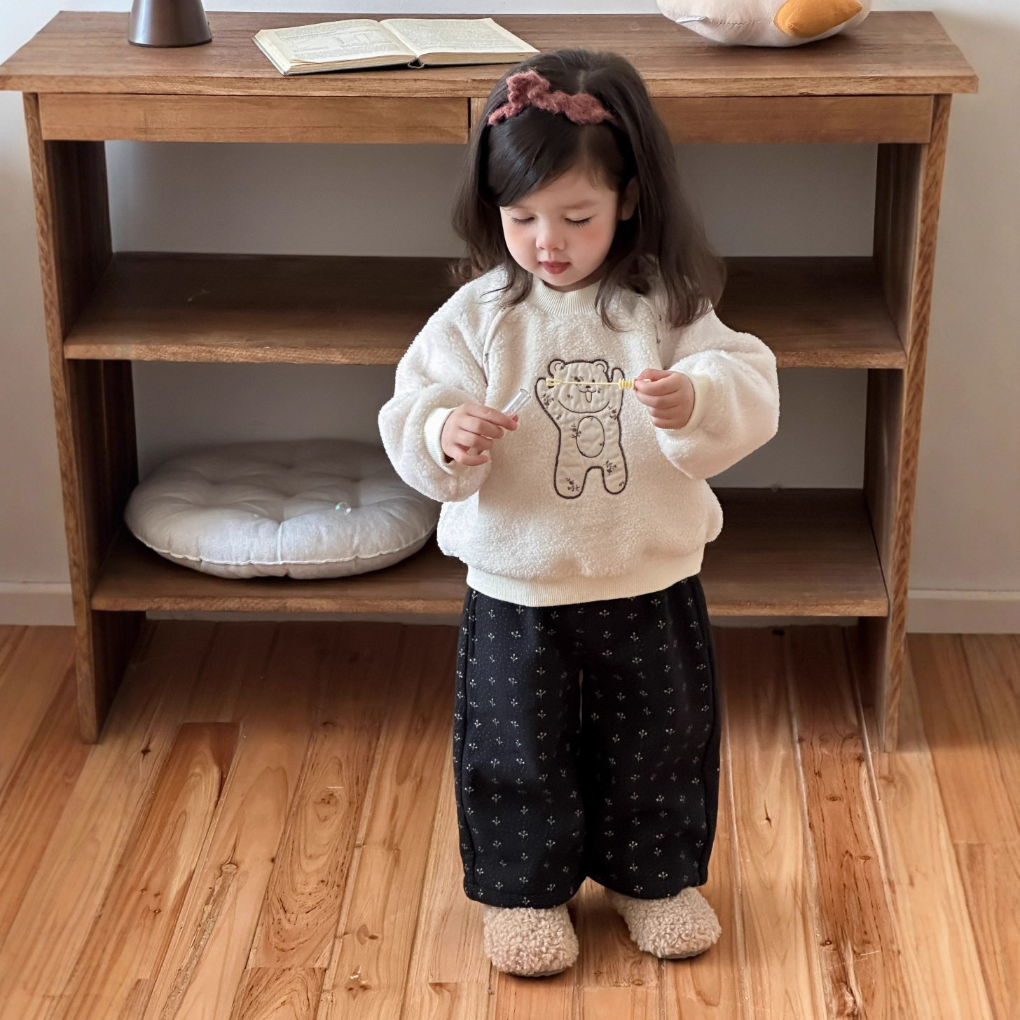 宝宝衣服加厚秋冬款韩版童装2025新款儿童冬装女童毛毛衣加绒套装