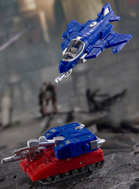 预定包邮 吴医生 DWES01M 镜像飞迹 二合一战士 极小比例变形玩具