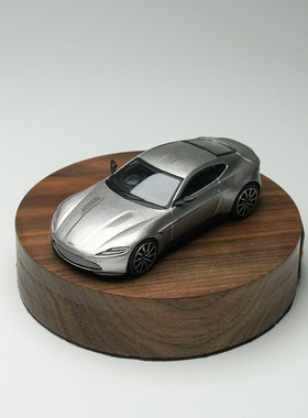 MINIGT 1:64 #910 阿斯顿马丁 DB10 银色 合金汽车模型