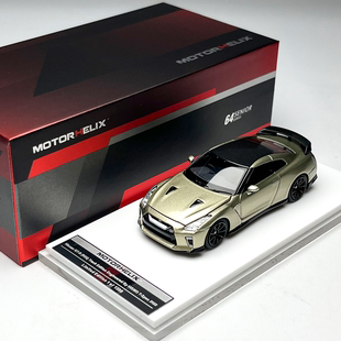 MH 1:64 日产尼桑GT-R R35 NISMO T-Spec 开盖 合金汽车模型