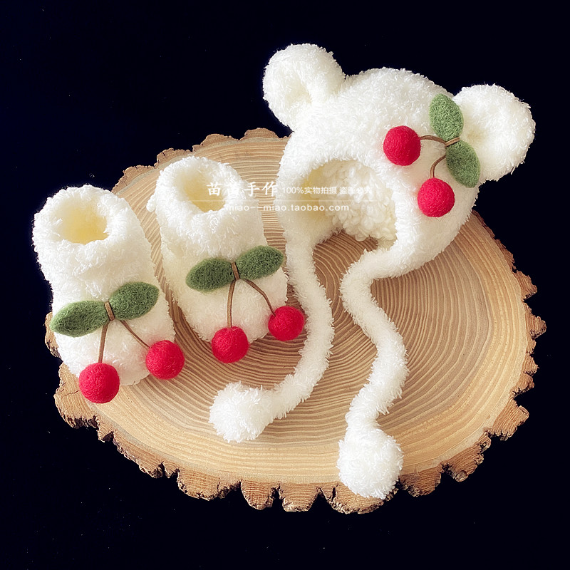 冬季婴儿鞋帽套装女宝宝帽子加厚珊瑚绒保暖毛线鞋帽满月婴幼儿鞋