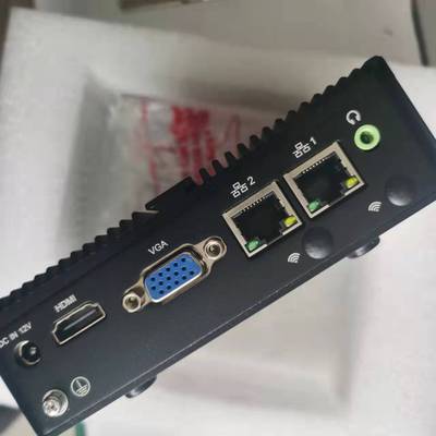 adipcom控端KD1031四核工业电脑