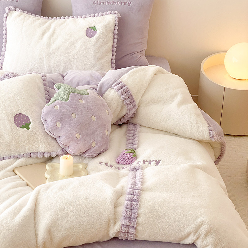 紫色草莓韩式少女心兔绒牛奶绒四件套冬款珊瑚绒保暖公主风双面绒
