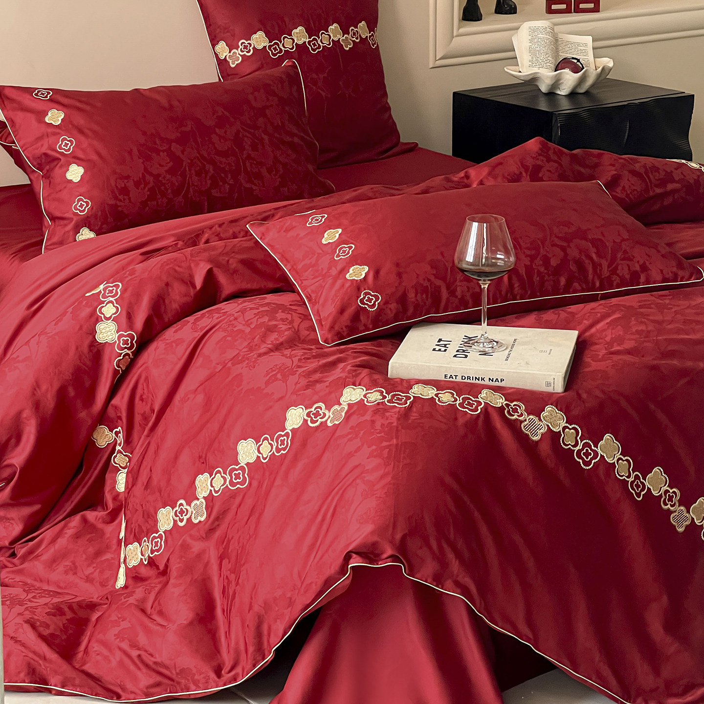 金喜鸟家纺简约高端婚庆四件套纯棉全棉大红色刺绣结婚床品年轻人,床上用品,婚庆床品套件,淘宝优惠券,粉丝福利购,淘宝优惠卷