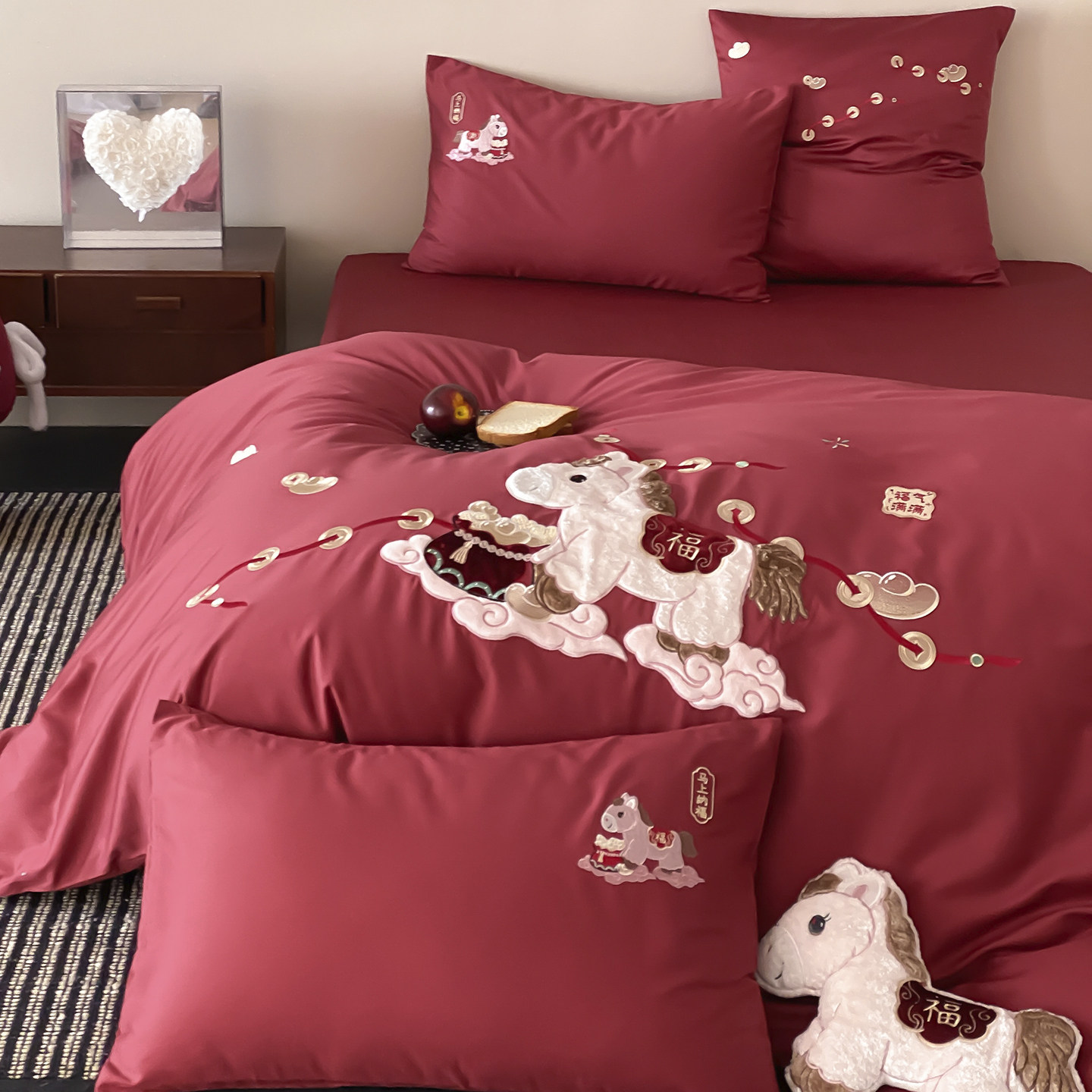 马到成功！红色婚庆长绒棉四件套大红色结婚陪嫁年轻人婚礼床品,床上用品,婚庆床品套件,淘宝优惠券,粉丝福利购,淘宝优惠卷