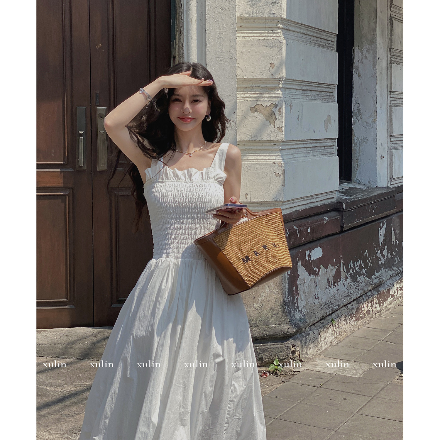 徐琳mini 温柔风方领木耳边棉感白裙初夏法式气质感吊带连衣裙女