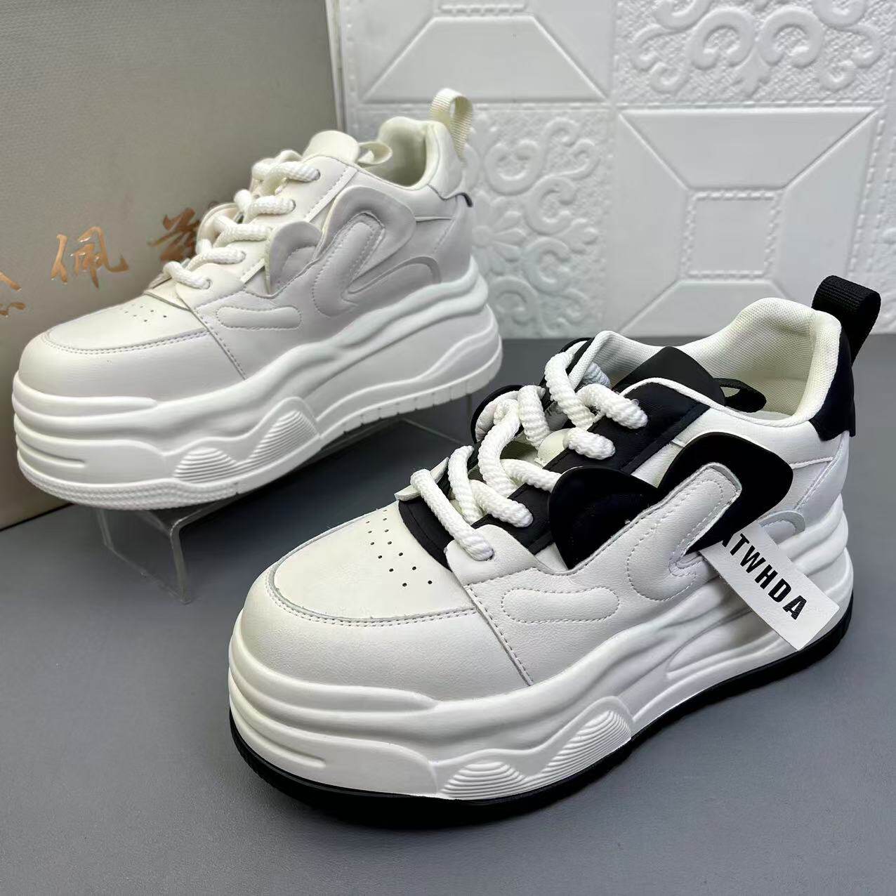 意大利进口时尚休闲真皮女鞋撤柜新款松糕底百搭防滑板鞋潮流单鞋