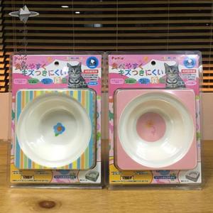 现货 日本petio树脂宠物猫碗 双层猫食盆 小蜜蜂猫碗 不粘胡须碗